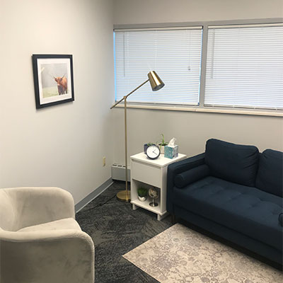 Photo of a therapy room at the Marble Wellness office in St. Louis.