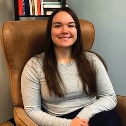 Abbey Ramsey | Ballwin MO Therapist | Couples Therapy in West County. MO Photo of Marble Wellness Therapist, Abbey Ramsey. Ballwin, MO therapy can help you feel better!